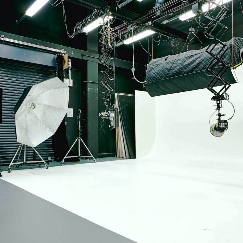 Falmouth University photography studio facilities with lighting equipment